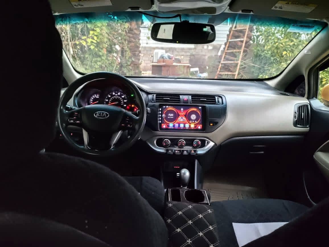 سلام عليكم كية ريو موديل ٢٠٠١٠ وارد أمريكي حادثة جاملق أمامي من امريكا تخم تاير باتري جديد مكينة كير جدد لسعر ٧٧ و بيهة مجال ***********
