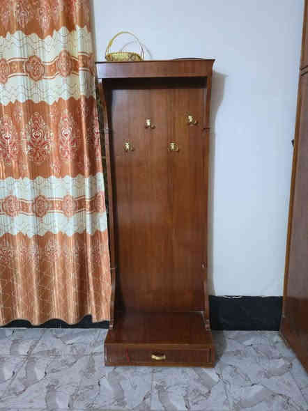 السلام عليكم غرفة نوم احطاطه عراقي السعر 750 التأميم ***********
