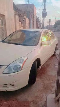 موديل 2012بصمه ..رقم نجف ..سياره شغال كولشي بيها جاهزه .ادامه كامله   ...