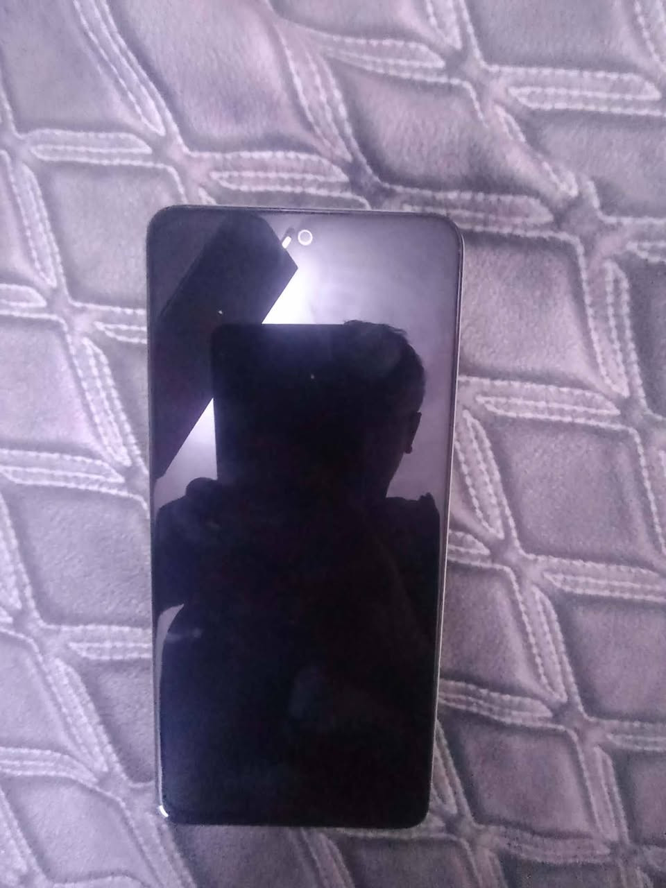 REDMI NOT14جهاز جديد بل كارتونه
ذاكره 256
بطاريه 5000
جهاز كلش زين 
يجي ويا شاحنه بقطره 33 واط حقيقي وكيبل اصلي الشحن السريع
السعرر 200 قفل تواصل ***********
