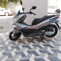 pcx جيل الثاني ياباني للبيع  الدراجه كفاله عامه ماشيه 27  مكان بغداد ا...