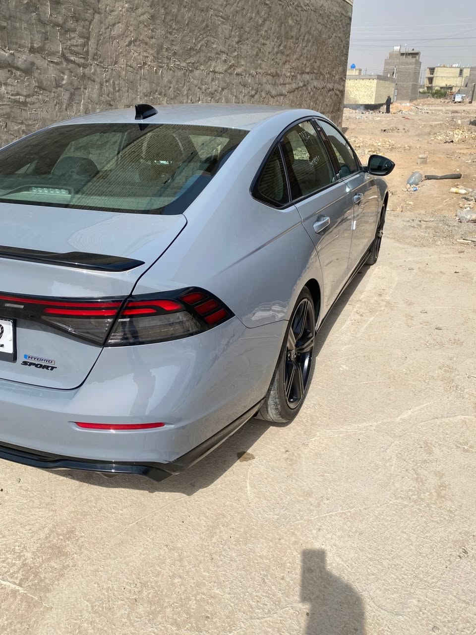 للبيع
هوندا  اكورد 2024ياباني فول مواصفات 
مرقمه بغداد السعر 163$ مكان بغداد 
صور الحادث موضحه بالمنشور

 هايبرد سبورت )

السيارة ماشيه 5 الاف 

• مكينة 2000 هايبرد تنفس طبيعي

• كير اوتوماتيك 

• شاشة كبيرة

•فتحه

• كاميرا خلفية 3 انظمة

• كرسي كهرباء  لون اسود  

• رادار امامي

• مانع تصادم

• محدد مسار 

• تصحيح مسار

• شفتات بالستيرن

• مثبت سرعة

• مانع انزلاق

• دخول ذكي 

• إنارة ترحيبية

• هندبريك كهرباء

•لايت عدسات زينون

• نظام اوتو لايت Auto

• لايت العالي زنون 

• حساسات مطر 

• حساسات دخول الإنفاق

• حساسات ضغط هواء الإطارات

• أوامر صوتية

• 3 أنظمة قيادة (eco, ev, sport)

• بلوتوث

صور الحادث مرفقه 
رقم ***********
