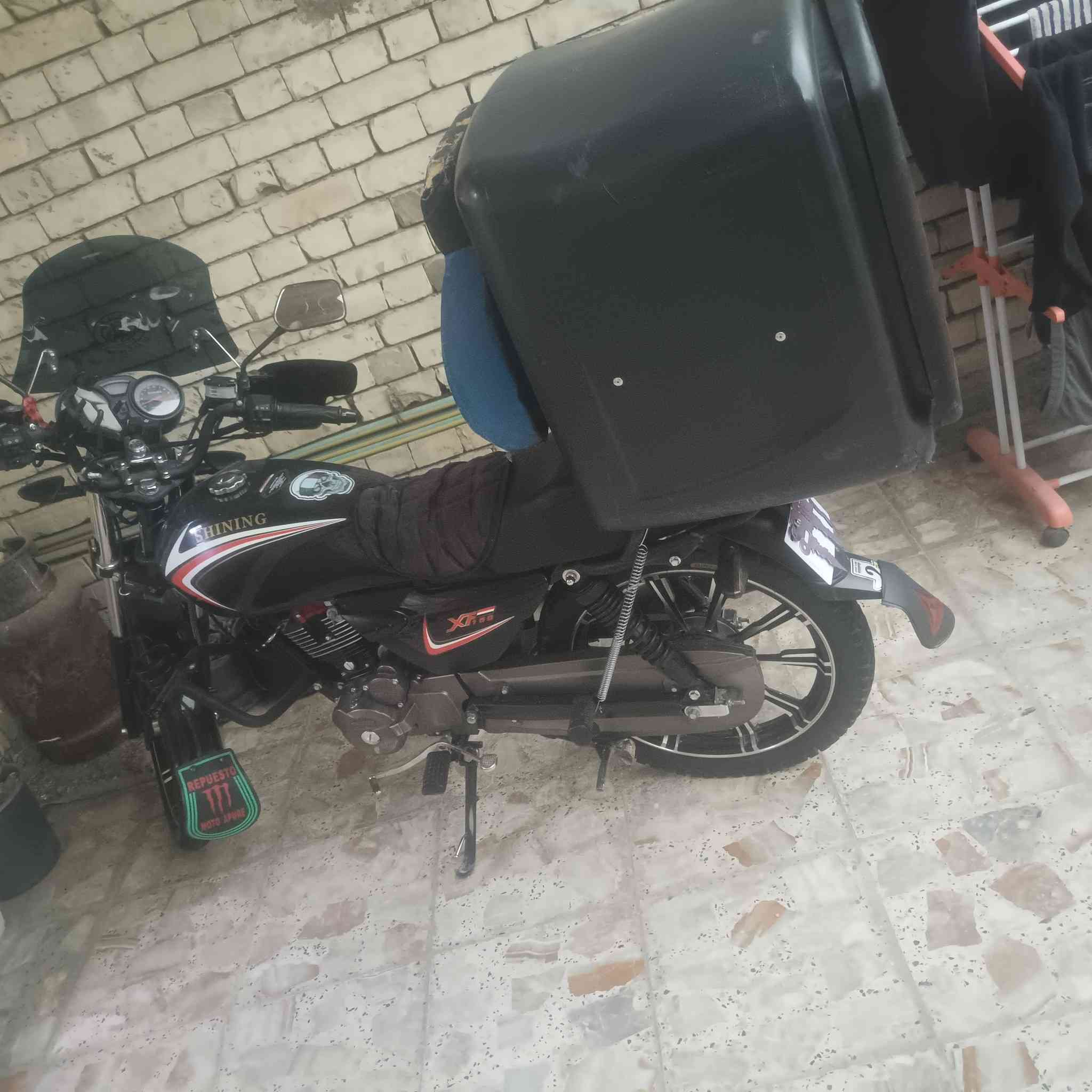 سلام عليكم دراجه شاينك للبيع دراجه نضيفه وخير من الله مكفوله كفاله عامه من مكينه من كلشي ماشيه 15 وراق مال شركه فقط ورقتين 950بيها مجال او مراوس بوكسر رقم وهذا رقمي *********** لي مو شراي لا يطب خاص رجاًرجاً
