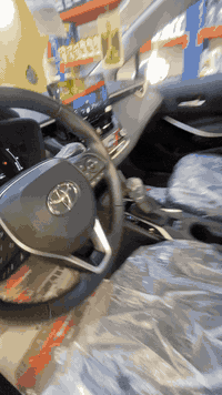 سلام عليكم كورلاه هايبرت ٢٠٢٥فول مواصفات جديده ومكفوله كفاله عامه من الشخط  السياره بعدهه على وضع الزيرو ماشيه ١٢الف عنوان بغداد الدوره سعر 158مجال شي بسيط لستفسار ***********
