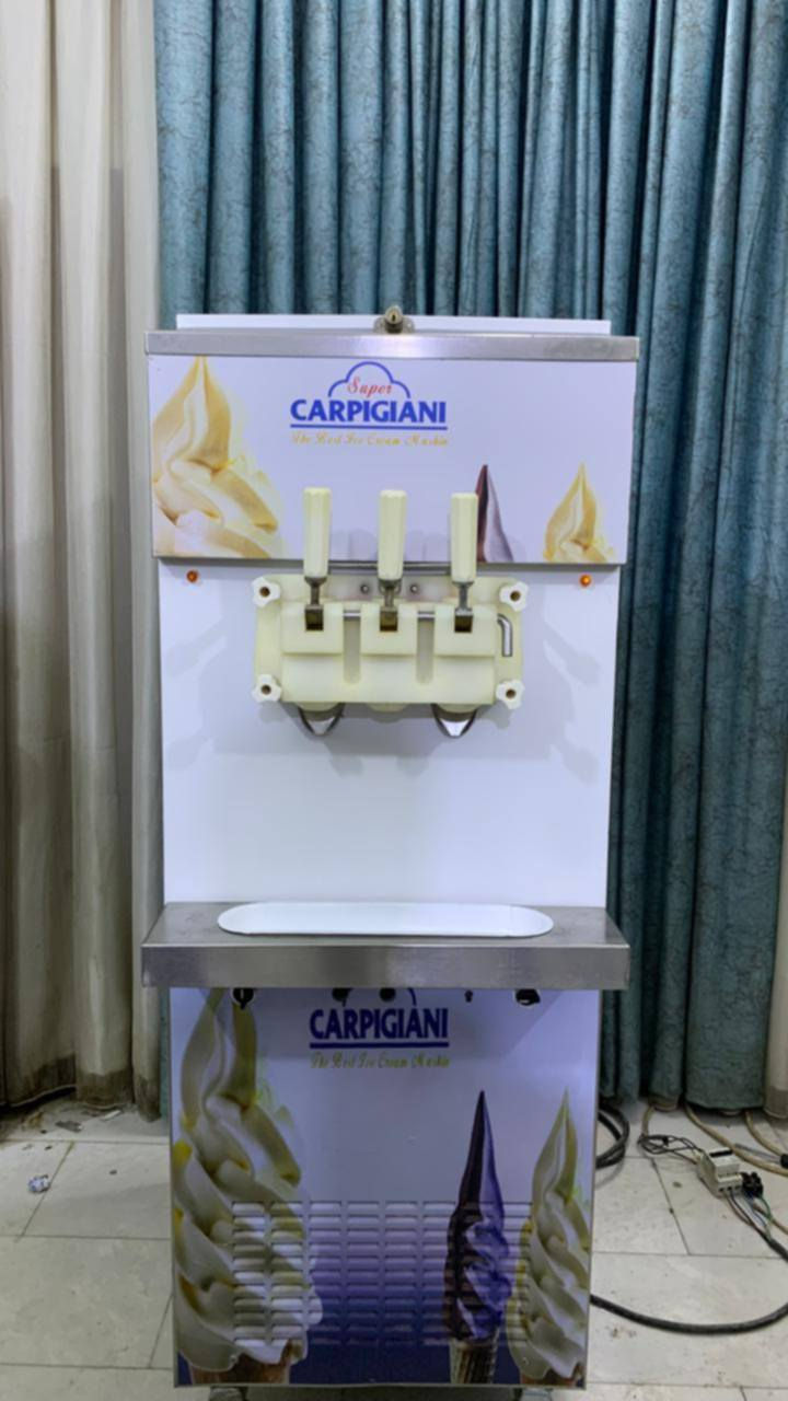 مكينه سوفت ايطالي كربجاني جامبو تبريد هواء بلادي ***********
