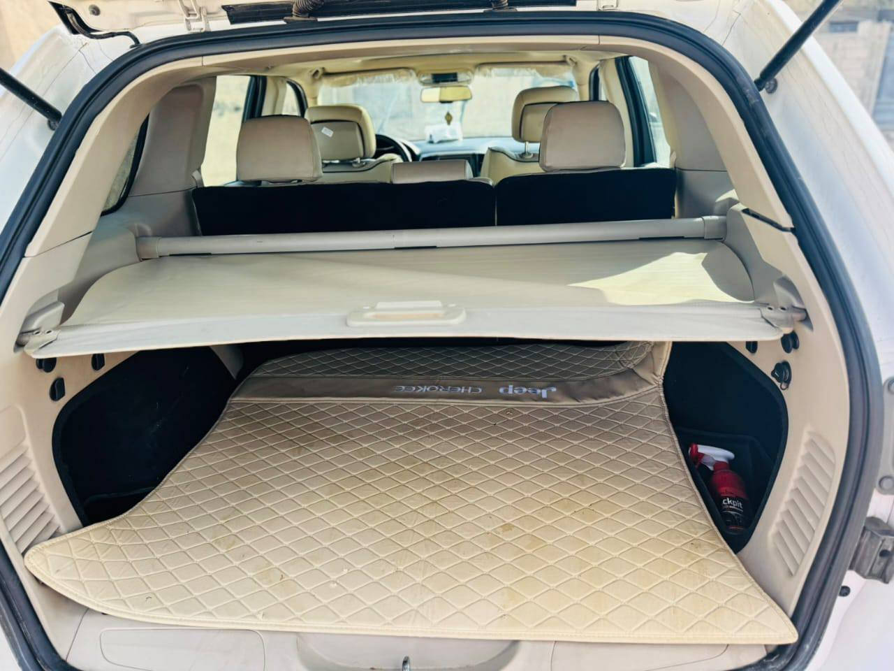 السلام عليكم جيب خليج بيها بابتين الباقي كفاله ***********
