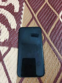 اكس آر بلادي ممفتوح فقط ضهر مبدل كله بلادي وكله شغال جهاز نضيف سعر ١٥٠...