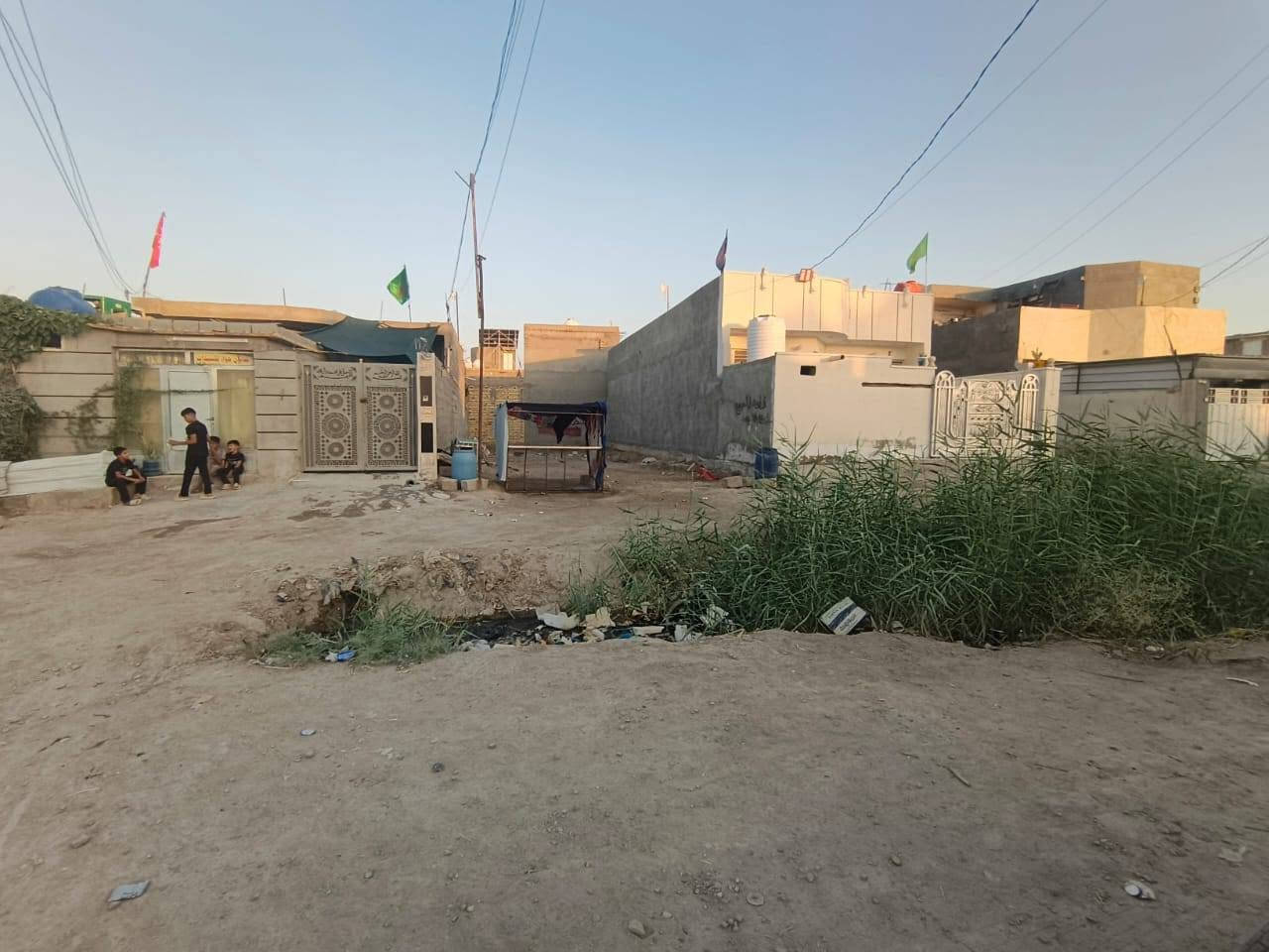السلام عليكم سبب الوعود الكاذبه اعادت النشر قطعه مساحه 165 نزلة الشهيد مثنى الكلابي عقد 25  ***********
