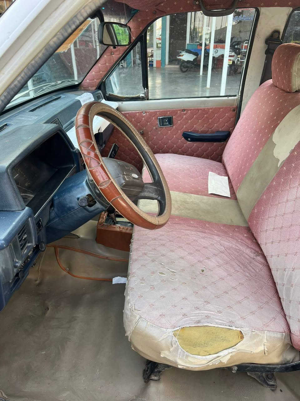 بيكم موديل 1994 صبغ جماليه مكينه وكير ياباني اوتماتيك مكان واسط الكوت السعر  42 وبيه ***********
