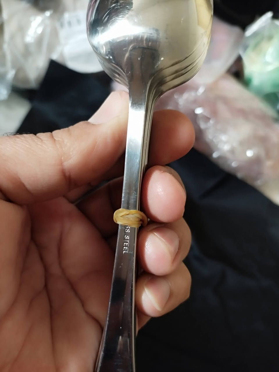 ملاعق الطعام عددهن 5قطع الوزن الثقيل على اول تم 2500


**إذا كنت صاحب هذا الإعلان وتريد حذفه لأي سبب، رجاءا أرسل رسالة إلى الدعم الفني**