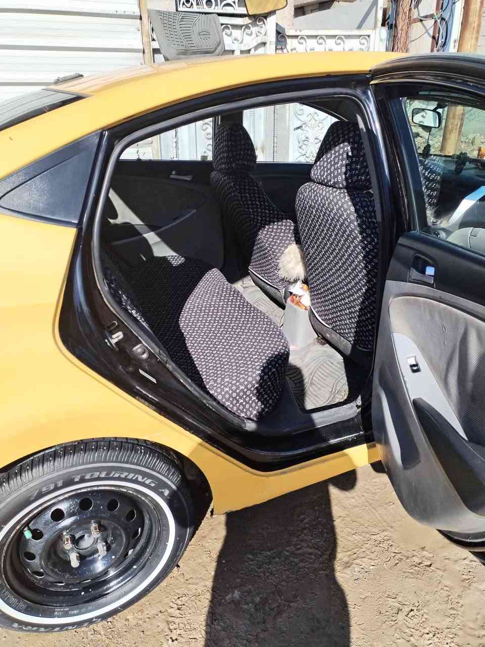 اكسنت ٢٠١٢ وارد أمريكي محرك ١٦٠٠ جي تي
ضربتهه الباب الوره السايق السعر ٧٦$المكان بغداد الزعفرانيه _***********
