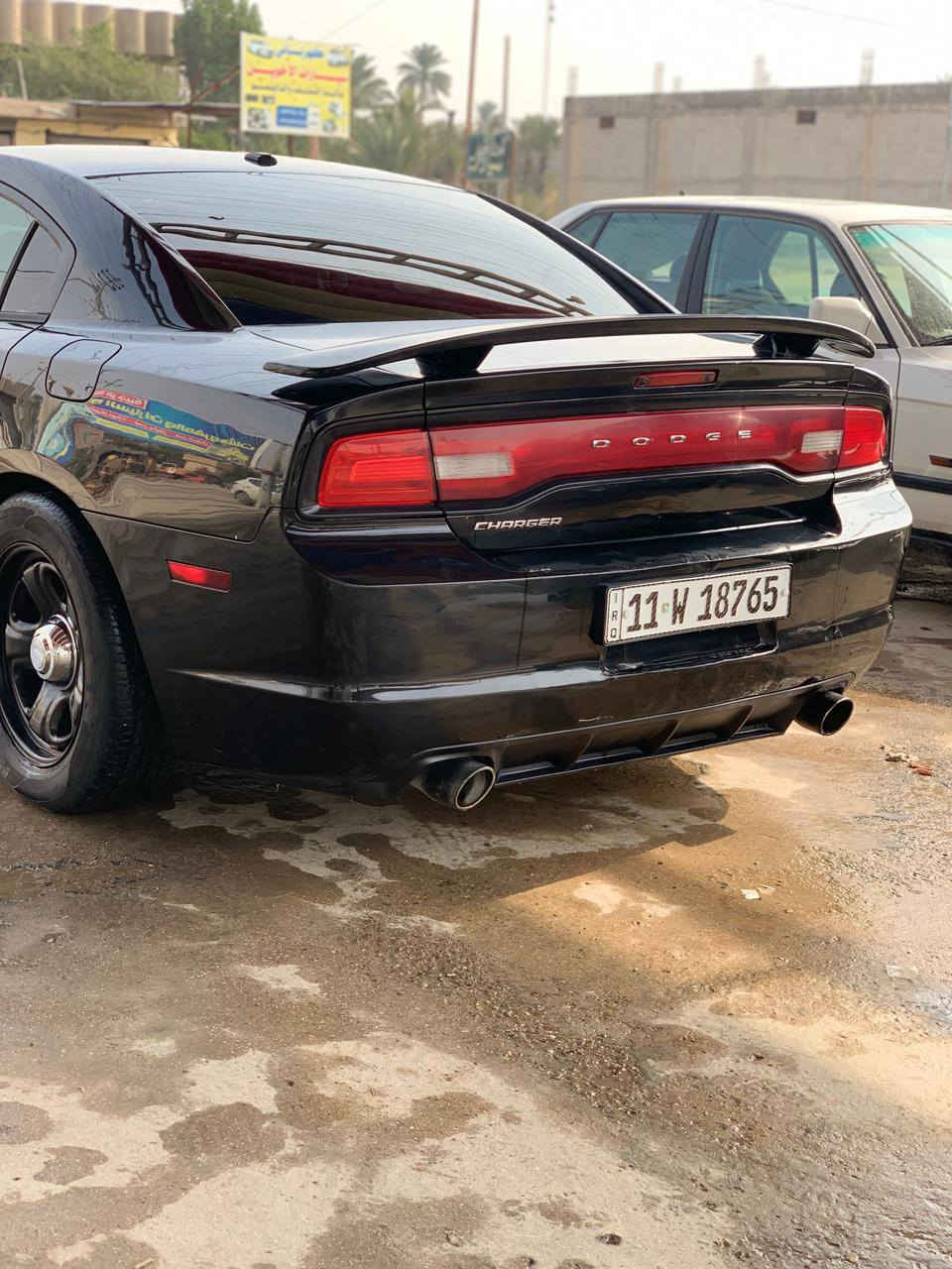 جارجر 2013 SXTبلاس فول الفول حادث جاملغ وبنيد بدون داخل وهنا بيها قطعه كلير  السياره جديده وجاهزه

.فتحه
.شاشه كبيره 
.تشغيل عن بعد 
.كير طياره
.مكينه 3600 
.كشنات حضن وكهرباء
.تدفئه تبريد كشنات
.شفتات ستيرن
.سستم صوت الباين 
.زنون عالي ناصي نهار 
.مري قلاب
.ويل 18بوليسي 
السياره جديده وجاهزه مابيها نقص برغي السعر 137وبيها مجال بسيط مكاني كربلاء ***********
