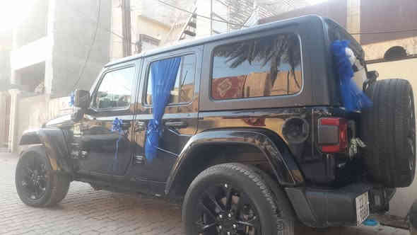 السياره  Jeep Wrangler 4Xe 2023 2.0L 4 plug-in

حجم المكينه : 2000 تيربو + هايبرد + بلكن شحن خارجي

القدرة الحصانية 375 حالة حال الهيمي 

الشحن يمشيك 30 ميل

المسافه المقطوعه : ٢٥ الف ميل     

حادثها طخه بالبنيد حسب ماموضح بالصور بعدها مامصلحه على وضعها من امريكا بيها ايرباك ستيرن ودشبول
           
رقم بغداد بعد مامسوي المعاملة حتى مباشر تترقم باسم المشتري

#المواصفات 

1.قماره تتفصخ اصير كشف
2.بصمه 
3.لوكير
4.كشافات 
6.شحن خارجي
7.بك لايت لد 
8. شاشه
9.سستم صوت دمام خلفي + امامي 
10.لايتات زنون هايلوجين
11.كشنات جلد اسود بلادي 
12.سقف اسود بلادي 
13. تحكم استرين
14. ويل حجم 20 سعر ٢٧٥ بيه مجال ***********اتصل

