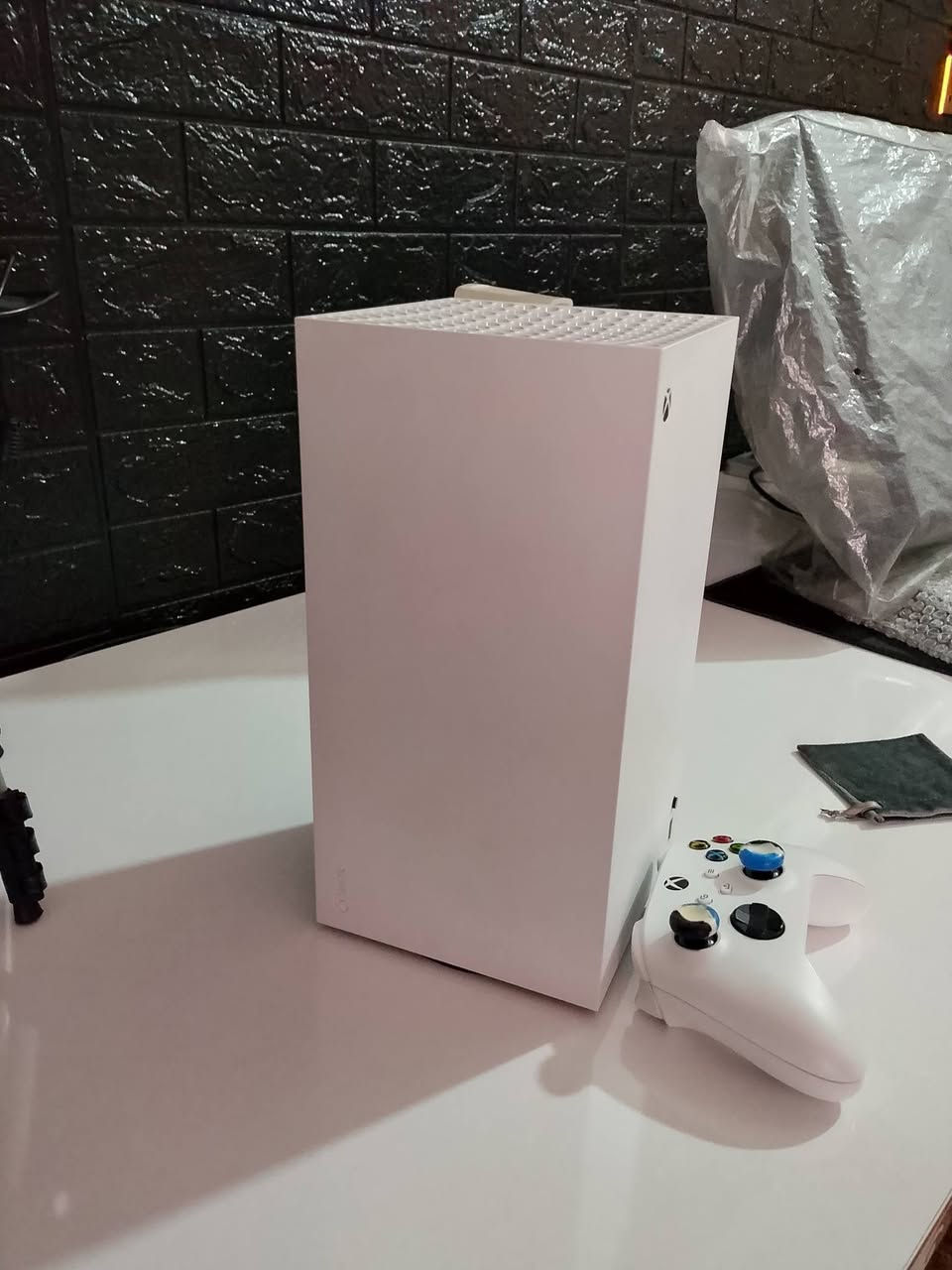 سلام عليكم Xbox series x البيع اخو جديد جهاز مضموم من أكلك جديد شخط مابي جديد معنا الكلمة بل عافية الياخذا مكاني بغداد قرب مدينة بسماية سعر 650 الف وبي مجال بسيط *********** وصل شراء موجود بصورة وتاريخ
