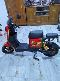 دراجه شحن جديد R11 سعرها 550 ستوني متشريها صارلها شهر جديده07770932330