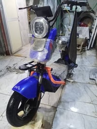 دراجه شحن • بطاريات جدد • شحن ٦ ساعات