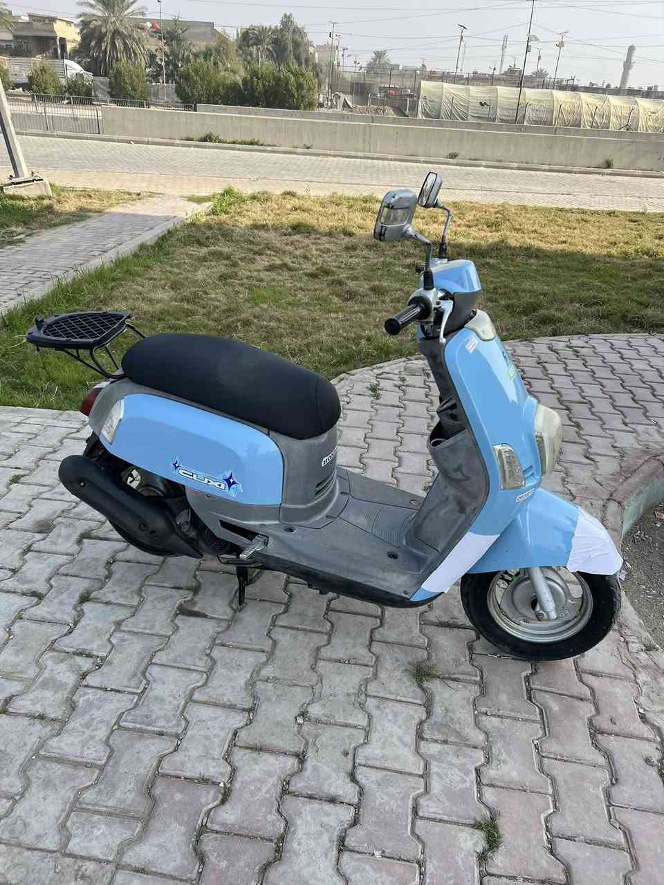 ماكس بوليس مكينة كفالة لبجم مصبوغ دراجة خير من الله بلديات *********** الصور واضحة بيها ضربة خفيفة سعر ٧٠٠بيها نقوصات باتري واشاير بس لحد يكسر بسعرها رجائن گبل احضرة
