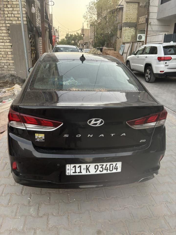 سوناتا 2018 ضرر خلفي أربع قطع بغداد باسمي سعر 125$الشالجيه لاتصال *********** بحاله جيده عداد المسافه 90 مايل قابل للزياده  بجم كبس بدون ايرباك
