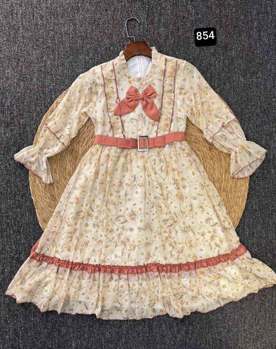 فستان تركي مورد نازك وانيق
من ٧_١٢ سنة💗
موصل حي التعليم 
شارع ٦٠ عمارة العاني قرب صيدلية وفر

يوجد لدينا توصيل للموصل وكافة المحافظات 
Luna kids 🌙 ✨️


**إذا كنت صاحب هذا الإعلان وتريد حذفه لأي سبب، رجاءا أرسل رسالة إلى الدعم الفني**