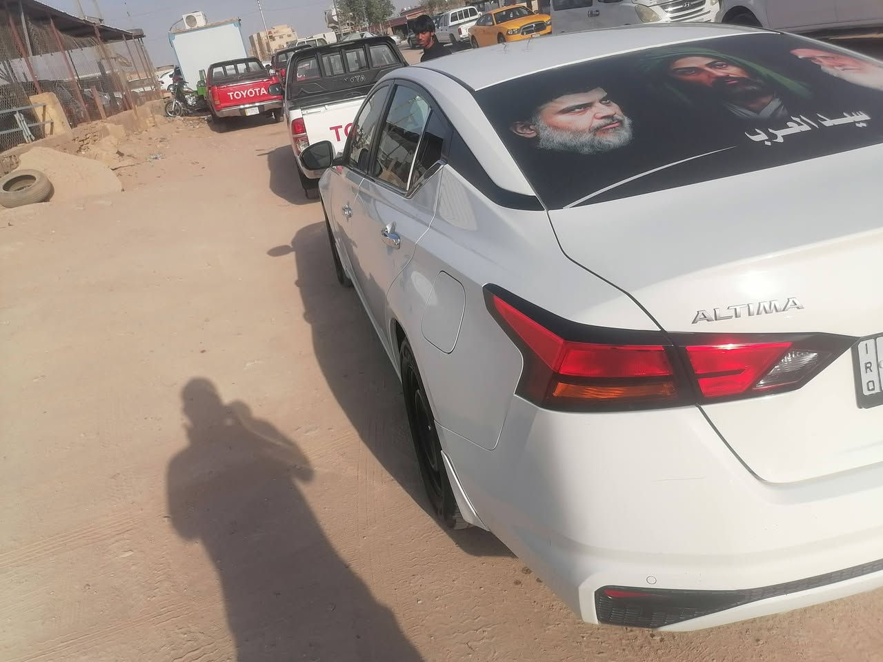 سلام عليكم ورحمة الله وبركاته نيسان التيما موديل 2023 فئه S  حساسات اماميه وخلفيه تحكم سرعة بيه بابين صفحه اليمنه باب الصدر والخلفي السعر 150 وبيه مجال
العنوان البصره
 رقم الهاتف *********** للبيع و المراوس
