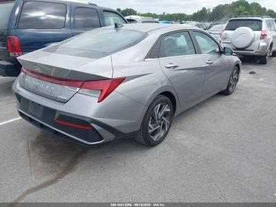 2025 HYUNDAI ELANTRA LIMITED
اللون/رمادي 
/عداد المسافة   40,762 mi 
المحرك  2.0L I-4       
القيادة :تعمل وتسير
 المفتاح  :  موجود 
الحادث : كما موضح في الصور
تاريخ المزاد : 22/6/2026الساعة 4:30م
شراء و شحن السيارات من  المزادات الامريكية و الكندية الى العراق و الاردن و الامارات بأنسب الاسعار و اسرع الاوقات  كما توفر لكم الشركة في مقرها بالاردن صيانة السيارات باسعار مناسبة  ثم شحنها وتخليصها  الى كافة المحافظات االعراقية وكردستان  ومع ضمان لكم سرعة الانجاز بالطرق  القانونية وبناقلات عراقية كما توفر لكم الشركة خدمة بيع سياراتكم في معرضها الكاىن بالزرقاء بالمنطقة الحرة لمن يرغب  بدلك لمزيد من المعلومات يرجى زيارة مكتبنا الكائن في بغداد -صليخ_شارع ل٦٠٠/شارع التفاحه / (مكتب الرحمن )  او الاتصال على الرقم 
 ***********
ومقرنا بالاردن -المنطقة الزرقاء المنطقة الحره/شارع ١٧ (شركة قمر المدينه)
عمان: 009647708710458
