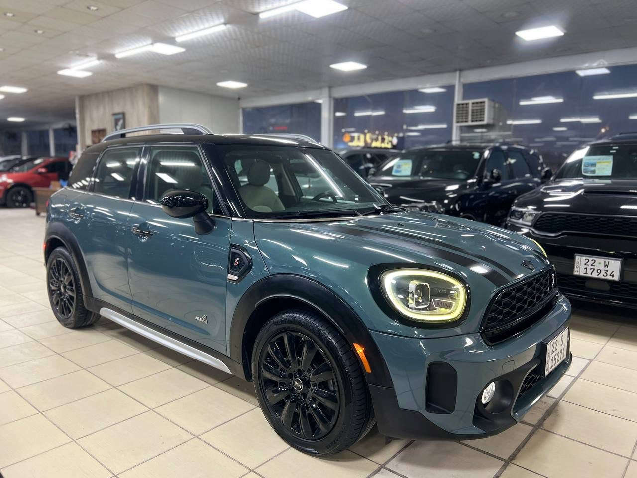 السلام عليكم ورحمة الله وبركاته. 
#معرض_ابن_شعبان_لتجارة_السيارات. 

————————————————————————
✅اسم السيارة : مني كوبر COUNTRYMAN ALL4
✅الفئة : S
✅الموديل :2022
✅عداد المسافة : 48  الف ميل
✅رقم السيارة : اربيل  تحويل ملكية او وكالة 
✅السعر :  200 ورقة 
✅الضرر : البنيد + الدعاميه الامامية
✅الايرباكات : بدون ضرر ايرباك

————————————————————————
🔻1-حجم المحرك 4 سلندر 2000 تيربو 
🔻2-عداد المسافة 48 الف ميل 
🔻3-بصمة باب و بصمة تشغيل 
🔻4-ويل كب حجم 18 مع طقم تاير 🔻بحالة ممتازة 
🔻5- لايتات زينون عالي ناصي اصل 
🔻6-كشافات دعاميه زينون 
🔻7- رادار جانبي 
🔻8- حساسات خلفية اصل 
🔻9-مرايا جانبية كهرباء شفط
🔻10- جنطة كهرباء شفط 
🔻11- فتحة سقف بانوراما 
🔻12- غرفة السيارة جلد بيجي
🔻13-ذاكرة خزن ميموري لمقعد السائق
🔻14- تحكم كهربائي لمقاعد المقدمه
🔻15- عارضة بيانات على الجامة 🔻الامامية
🔻16- وضعيات متعددة للقيادة 
🔻17-الكراسي الامامية  تدفئة
🔻18-رادار امامي مانع للتصادم 
🔻19- تحكم ستيرن جهتين متكامل 
🔻20- شاشة كبيرة الحجم للتحكم بكافة الايعازات

🔅وباقي الموصفات المعروفة🔅
 
🔵السعر المطلوب  200 ورقة🔵
—————————————————
‏*********** ‏ 📞المبيعات. 
***********📞المزادات. 
***********٣📞الادوات. 

🔴العنوان:النجف الاشرف-
🔴المدينة المائية-
🔴مقابيل حي الجامعة-
🔴مجاور كافية الزاويه-
