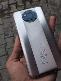 ايفون • مراوس • نزل