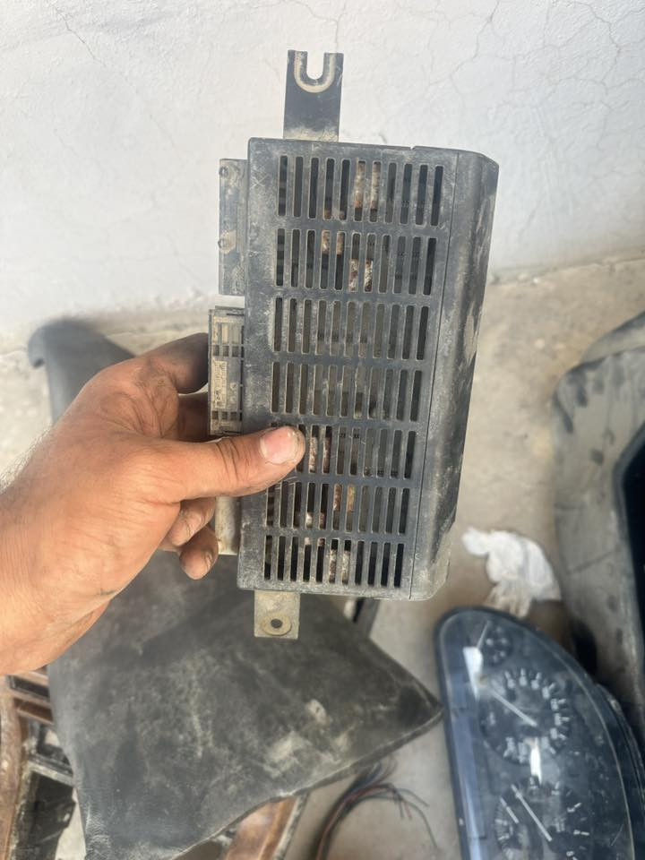 السلام عليكم غراض لبيع دشبول فيشتين اكو وتلث فيش بورد تبريد كامل كارت لايتات توصيل موجود


**إذا كنت صاحب هذا الإعلان وتريد حذفه لأي سبب، رجاءا أرسل رسالة إلى الدعم الفني**