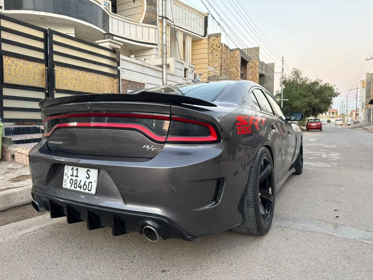 السلام عليكم
جارجر ٢٠٢٣ RT  ماشية ١٤ فقط

ولا كلوب مشتغل بالدشبول صفر مسج 

بيهة ٤قطع صبغ بدون شواصي 

بدون ايرباك

سوبر تراك باك 

السيارة مصروف عليها 

مزودة دبات صوت. 

فجوج srt ٤بستم. برومبو

ويل ٢٠ نجمة

تخم تاير 

صدر أمامي وخلفي جديد 

تبريد ثلج

رقم بغداد سنوية بأسمي هزة جديدة سنوية جديدة رقم إنكليزي 

السعر ٢١٠

للاستفسار ***********

مكاني الرمادي
