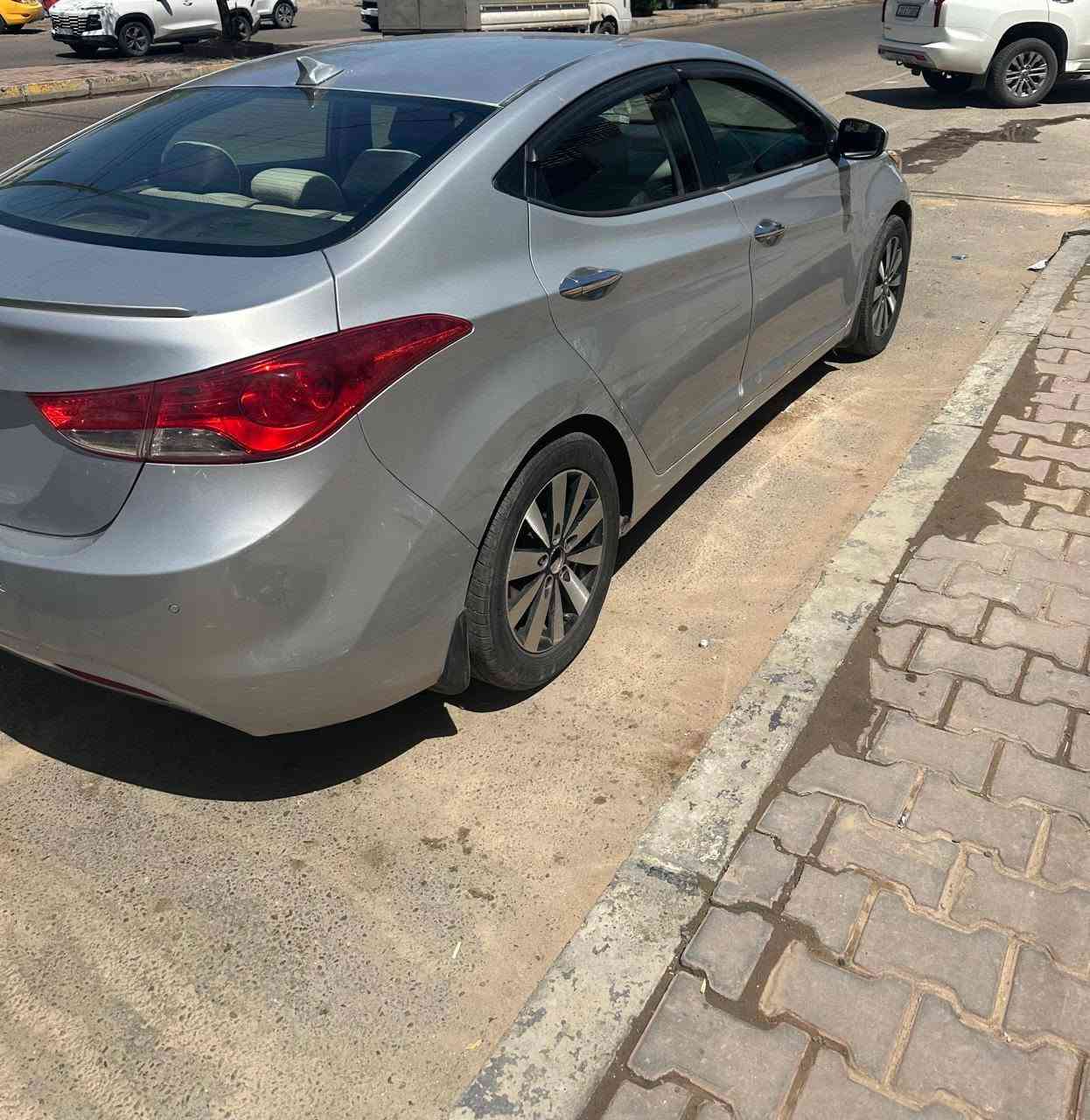 السلام عليكم
سياره للبيع النترا 13 مضلع كير اوتو تبريد شاشه لون سلفر محرك 1800 رقم بغداد حادثها سرقه باب بيها ثلاث قطع صبغ السعر 105 مكانها بغداد للاستفسار الاتصال على الرقم ***********
