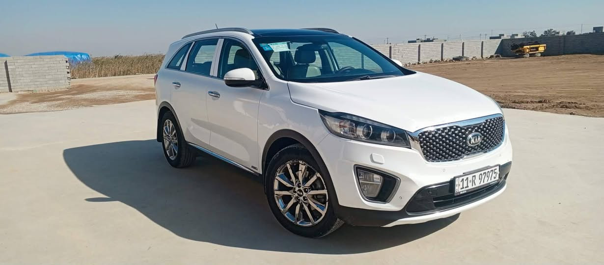 السلام عليكم / 
كيا سورنتو  اعلى مواصفات 1/1

الموديل 2015 رقم بغداد مشروع وطني

بأسمي تحويل مباشر ثاني يوم 

بيها فقط باب السائق و بارد بسيط

عداد المسافه 150 الف حقيقي

1-محرك 6 سلندر 

2-بصمة تشغيل + بصمة ابواب 

3-بانوراما طكتين 

4-فور ويل + مانع انزلاق 

5-تحكمات استيرن جهتين

6-ناقل الحركه (كير)  مكفول

7-كروز سرعه ومثبت سرعه بالستيرن 

8-تبريد 3 قطع + تدفئه تبريد بالكشنات

9-شاشة ترحيب

10-شاشه اعطال

11-يدات نيكل 

12-منظومة زنون

13-لدات امامي خلفي 

14-علامات سورنتو ترحيب بالدوسه

15-مري جانبيه شفط كهربائي

16-جرص سرعه عند (120)

17-كشنات جلد 

18-بصمات تشغيل 

19-اشارة ترحيب باليدات عند الاقتراب

20-كشنات اماميه تحكم كهرباء 

21-حساسات عدد (8) امامي خلفي 

22-ايرباكات 

23-كامره خلفيه 

24-شاشه صغيره لمس بلادي 

25-انظمة قياده 

26-نظام ايكو اقتصادي

7-27 راكب 

28-زراك لايت

29-بردات خلفيه 

30-مري قلاب 

31-منفذ شحن 12V+USB+AUX

32-ذاكرة خزن 

33-اريل نفكيشن 

34-عداد الكتروني 

35-جام اتو + حاكية بلوتوث

36-ويل كب كروم  

مكان السياره واسط الزبيدية رقم الهاتف‏

‪***********‬‏

لسعر 195وبيها مجال
