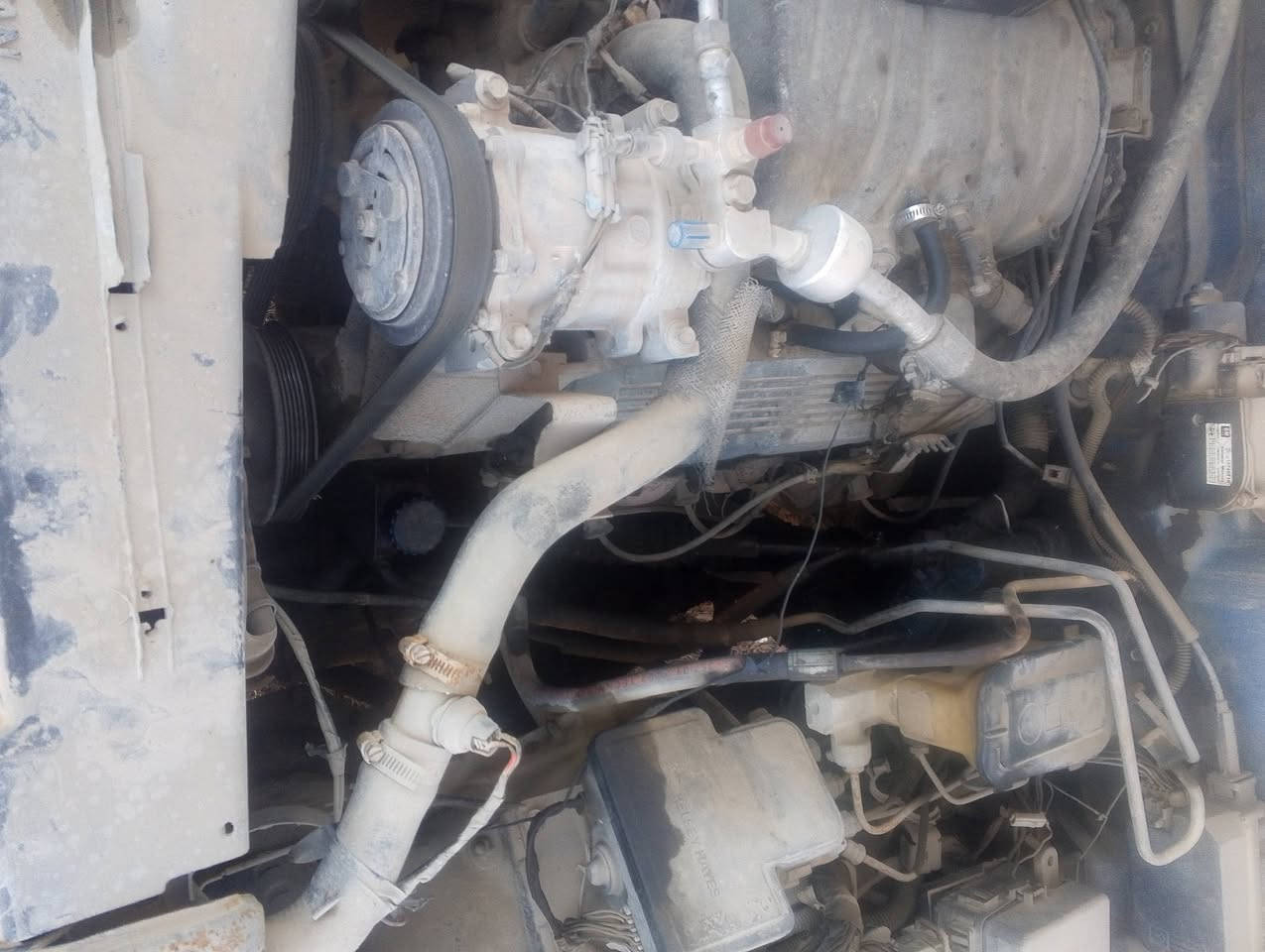 سلام عليكم من رخصة الادمن 
جي ام سي سوبربان موديل 96فحل 
رقم صلاح الدين صدامي 
صاحبها الشرعي ماواصله أتعهد سرقه وطلب عشائري 
محرك 454 نوزل نضيف كلش 
كير الف ضعيف اعتبر كايم 
تبريد شغال 
كهربائيات نضيفه 
مكان السياره كربلاء 
السعر من الاخير قفل مليون دينار عراقي 
*********** وات ساب موجود
