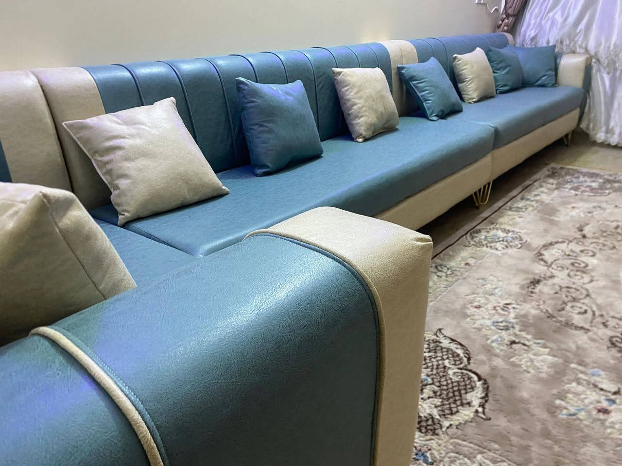 بسم الله الرحمن الرحيم 
ألهم صل على محمد وال محمد 
الى زبائننا الكرام ولمحبي الاثاث المنزلي 😇
جئناكم بعرض مميز و فخم 🎉🎉🎉
السعر القديم 475❌❌
السعر الجديد 425✅✅ 
تحطيم السعار💫💫💫
توصيل داخل بغداد 15 الف فقط 
اسفنج ضغط عالي 🎉🎉
جام روسي 🎉🎉
مع هدية كوشات 🎉🎉

سارع واحجز قبل نفاذ العرض .. 🏃🏻🏃🏻
راسل اصفحة او اتصل ***********
يتوفر واتساب
