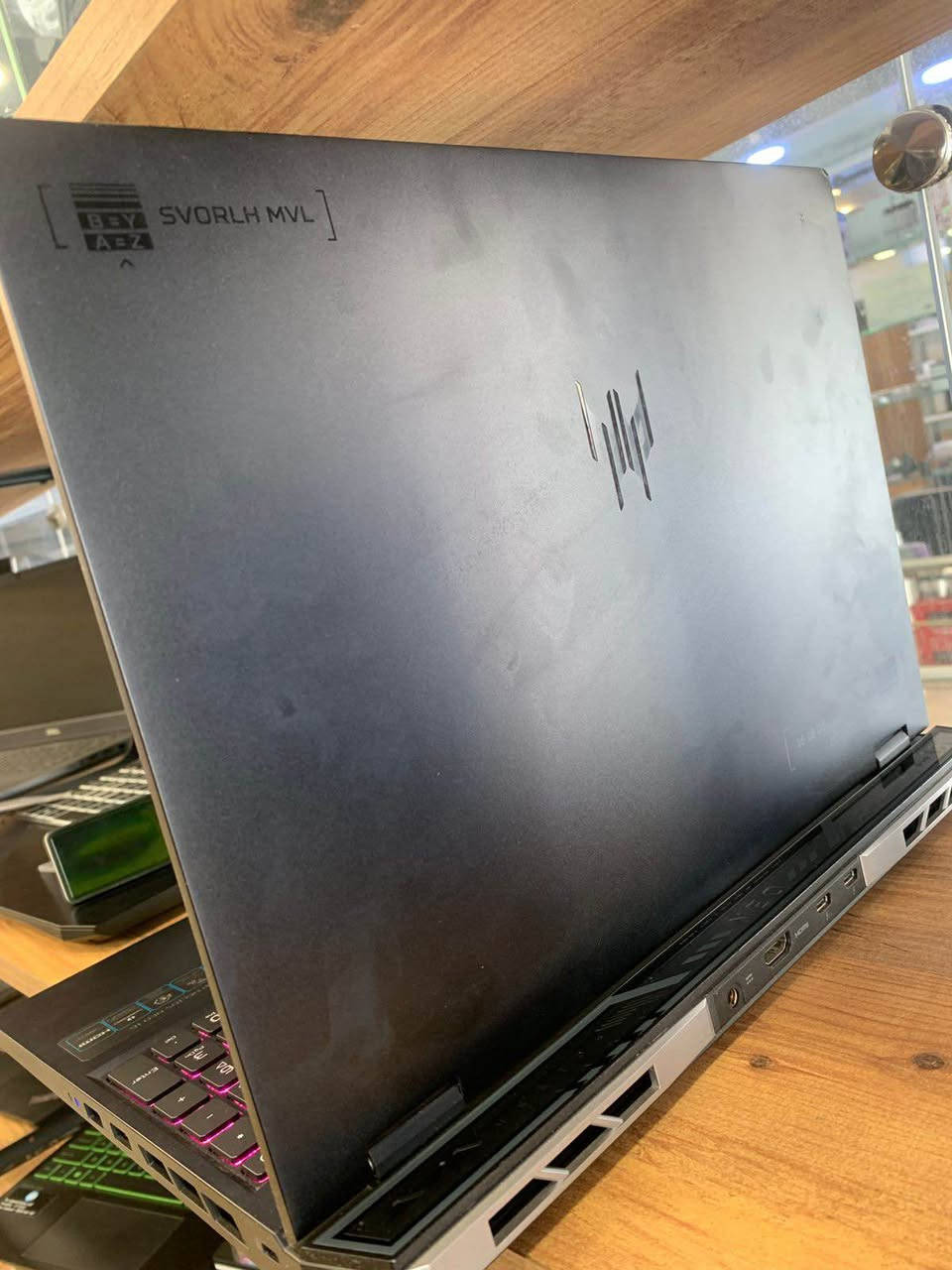 🔥 Laptop Gaming قوي للبيع 🔥

💻 Model: Predator Helios Neo 16  
⚡ CPU: Intel Core i9-14900HX  
🧠 RAM: 32GB DDR5  
💾 Storage: 1TB SSD NVMe  
🎮 GPU: RTX 4070  
🖥 Display: 240Hz – 3ms  

🚀 جهاز مناسب للألعاب الثقيلة، المونتاج، والتصميم بأداء عالي جداً.

💰 السعر: 1307$

📩 للاستفسار أو الحجز راسلني خاص. أربيل, العراق


**إذا كنت صاحب هذا الإعلان وتريد حذفه لأي سبب، رجاءا أرسل رسالة إلى الدعم الفني**