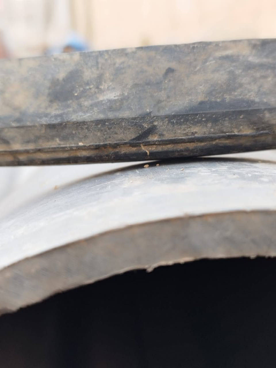 بواري بلاستك ثقيل عدد 4  حجم ابو ال8 مع واشرات التوصيل الكل ب150
اي استفسار  الخاص موجود 
***********
