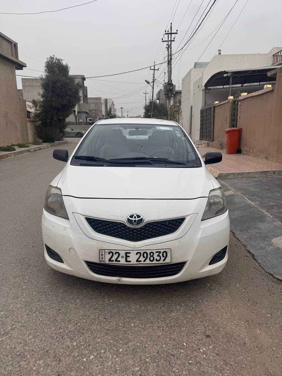 كوردى/ عربي

سلام علیکم 
تۆیۆتا یارس مۆدێل ٢٠١٣ رەنگ سپی 
دەبڵ گێچ و مەکینە گەورە و جام عادی
زەرەر پارچەیەك بۆیاغە و جەمێکی خەفیفی لە پشتەوە هەیە و دەرگای پشت سایەق ساردە 
رەقەم هەولێر و سەنەوی نوێ
تەحویل و غەرامە بەشەرت 

پەیوەندی / وەتسئاپ
***********
____________________
سلام عليكم 
تويوتا يارس مودل ٢٠١٣ 
دبل گيج و محرك كبير  
ضرر قطعة وحدة صبغ و بيها شوية داخل الصندوق و باب خلف السايق بارد 
رقم اربيل و سنوي جديد 
تحويل و غرامة بشرط 
اتصال 
رقم / واتساب 
*********** أربيل, العراق
