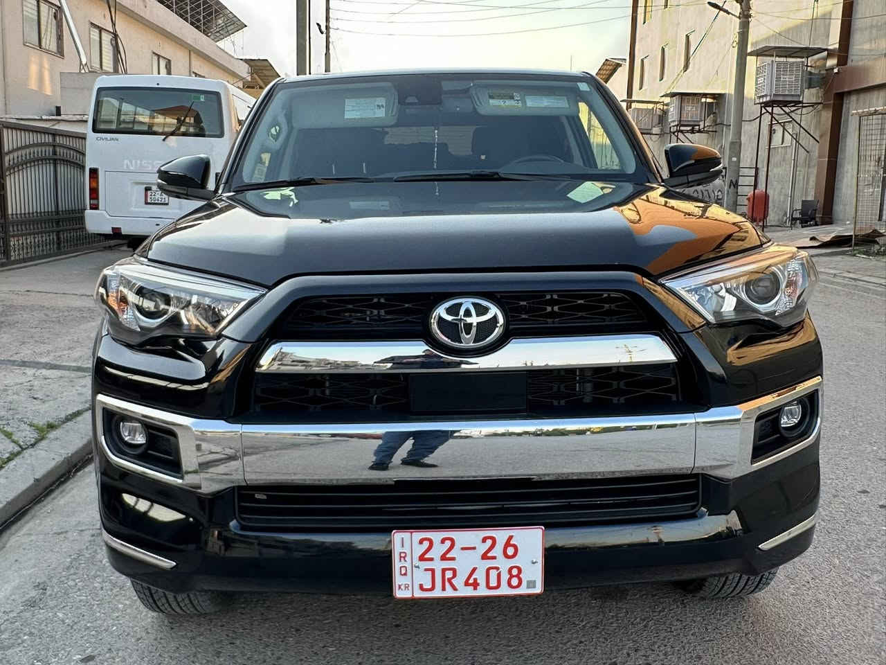 TOYOTA 4RUNNER
السلام عليكم 

ماشاءالله  موديل 2024 

TOYOTA  4RUNNER limited

Model 2024 

~ تويوتا 4 رنر  لون  اسود  

~ محرك 6 سلندر  / V6 

~ مواصفات limited 1/1

~فول مواصفات 1/1

~فتحة ( سيلايت)

~بصمة 

~ دبل أكسله ( 4*4)

~ شاشة كبير  

~   كاميرة خلفية

~ كشن  جلد و تبريد و تدفئة و خزن وكهربائية 

~سكان هيترة 

~ داخل اسود 

~ رادار امامي و جانبية 

~تحديد سرعة 

~نظام ECO

~ حجم تايرات ٢٠ ويل بيلادي 

~ ( ٧ ) خمسة راكب 

~ ماشي4 الف  الف ميل 

~ سيارة واحد بدون صبغ

~ ايرباكات كل بلادي اصلية 100/100

~ سعر(370 )💰ورقة دولار بيها مجال 🤏 
***********
***********
