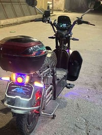 للبيع صار له شهرين مستخدم سعر 600 واذااكو مراوس ايراني 07761810455