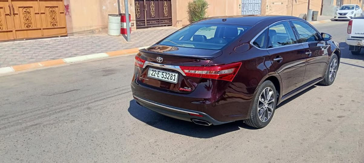 السلام عليكم للبيع نقد فقط
تويوتا أفلون 2018 XLE 
ماشيه 100 الف 
محرك V6/3600 بدون عيب بدون فتح 
بسعر مناسب 168$ 
⬅️السيارة بدون صبغ بيها جاملغ السايق مبدل شركة بدون صبغ فقط والباقي مكفول وبيها سونار جديد ...
كير/محرك/صدر/تخم تاير/تبريد ثلج/جاهزة بدون نواقص 
رقم اربيل دولي سنوية ل28 شرط التحويل والغرامات 
السعر 168$ وبيها مجال بسيط 
العنوان:صلاح الدين/تكريت/القادسية 
***********
