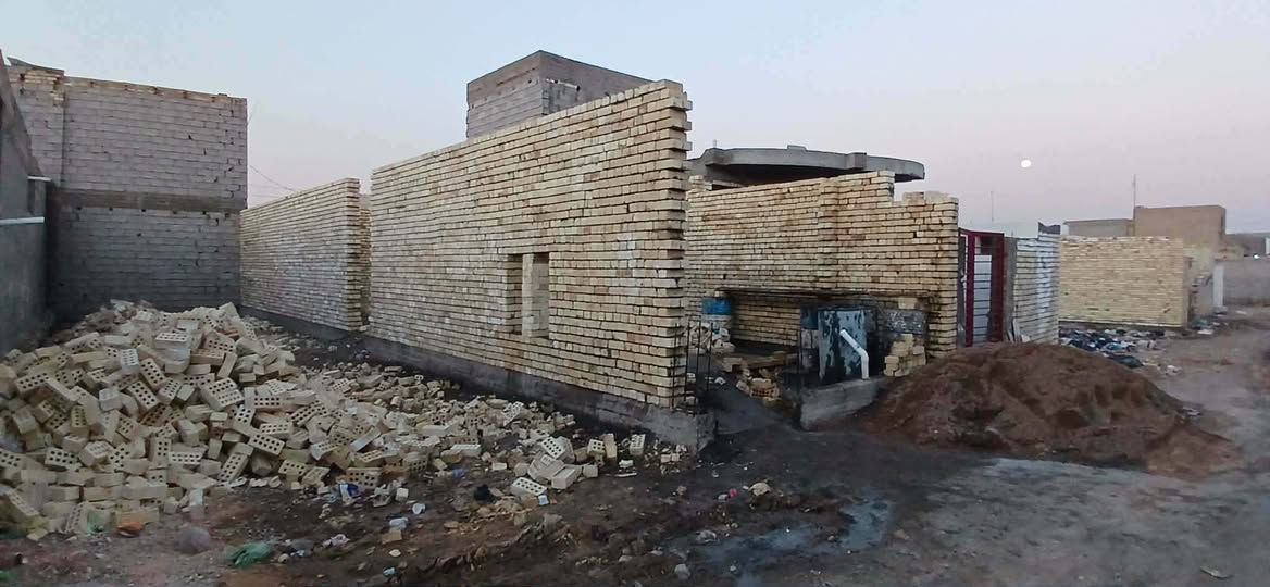 هيكل للبيع حي الاسرى زراعي ١٠٠ متر
٥×٢٠    سعر 55 الاستفسار ***********
