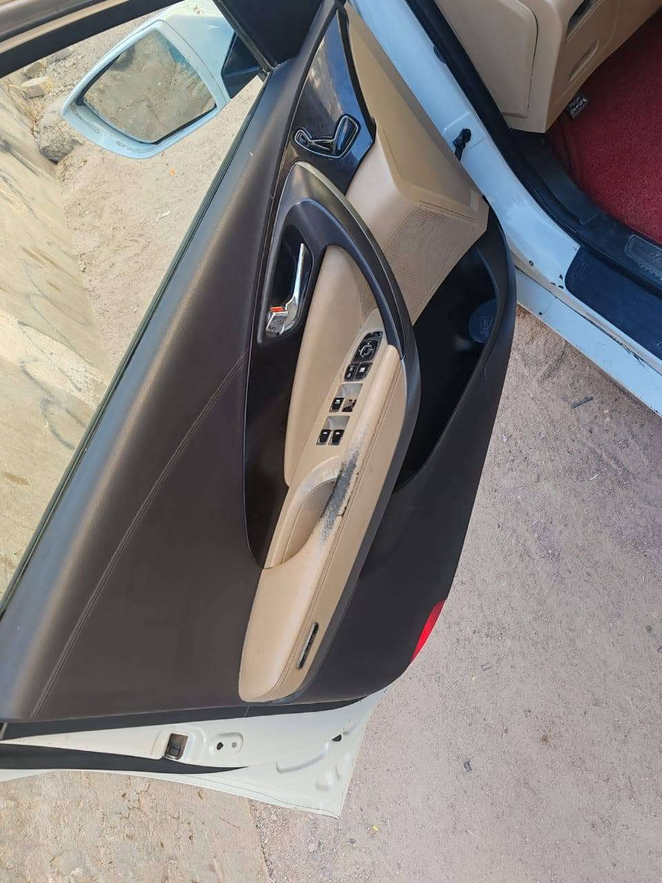 سلام عليكم سياره ازيره موديل 14 ادوات االسعر 40 أرقام وسنويه شمالي نكليزي خليجي مكينه 6 داخل بيجي سياره حاويه كفاله بيه صبغ باب وجوملغ جاهزه من كلشي وكلشي شغال كير ومكينه بل كارتون تخم تاير حداديه كهربائيات باتري كله جديد تتفئه تبريد غرفه جديدة سياره مكفوله من كص وضربه مكان سياره نجف تواصل عن طريق ***********
