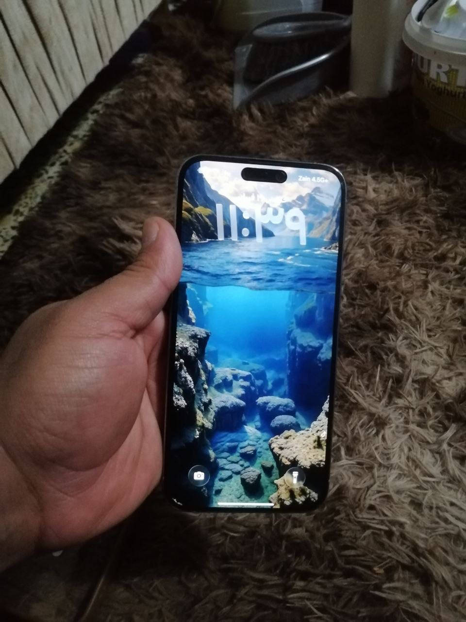 السلام عليكم ايفون 15 برو ماكس للبيع ماستر شرق اوسط لون تيتانيوم المرغوب الجهاز كلش نضيف على وضع الوكالة كلشي ممبدل بي بطارية 90 ممعلاية اخذة فحصة وين ميعجبك مفتوح او معلاية بطارية تاخذة هوة وفلوسك وبالعافية عليك 
السعر مليون وً٢٥  وبي مجال للشراي 
تحياتي للجميع 🌹🙏🏻


**إذا كنت صاحب هذا الإعلان وتريد حذفه لأي سبب، رجاءا أرسل رسالة إلى الدعم الفني**