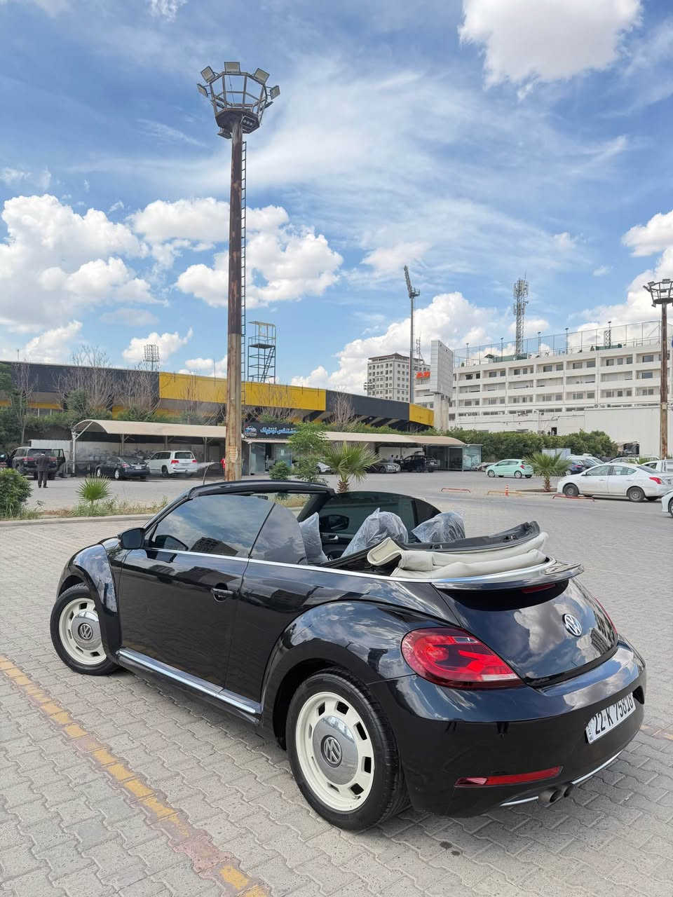 بيتل موديل ٢٠١٧  
مه كينه ١٨ ي مه رغوب 
سياره كه بي سبوغه  
گير و مه كينه به شه رت  هه موو شتيكي نويه 
فول مواسه فات 
سه نه وي و هه زه و ره قه مي نويه أربيل, العراق


**إذا كنت صاحب هذا الإعلان وتريد حذفه لأي سبب، رجاءا أرسل رسالة إلى الدعم الفني**