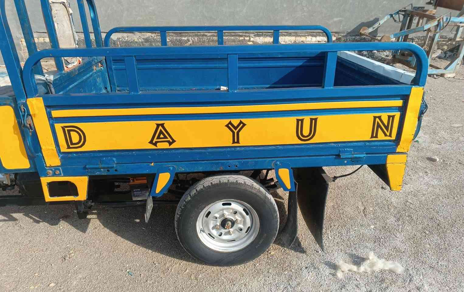 ستوته البيع موديل 18اوراق
المكان واسط  الموفقيه 
التفاصيل ***********
