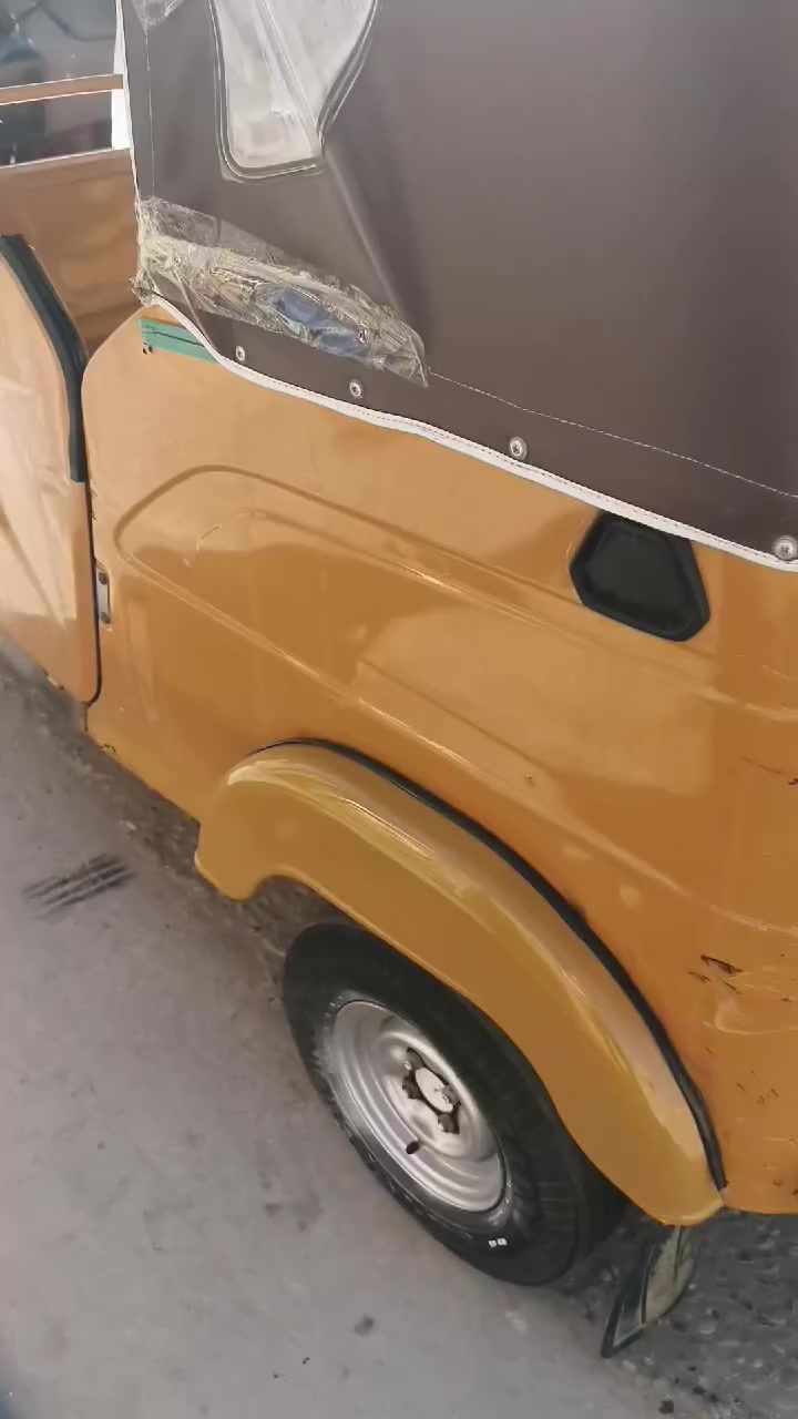 سلام عليكم تكتك البيع موديل وحد وعشرين شهر 6 تكتك رقم سنويه بيه رشات بلغد تغم تاير تكتك مكلف بنشر ***********
