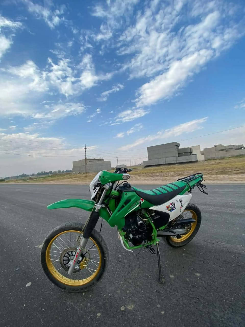 قفاز موديل 25محرك 300cc مكان بعكوبه هويدر  الرقم ***********سعره 1300
