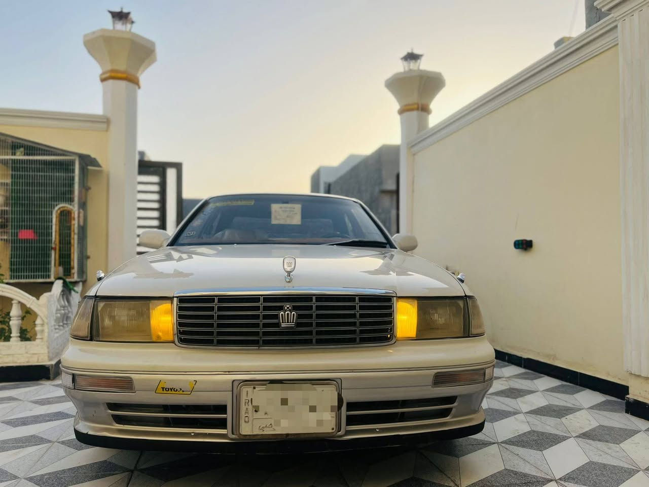 سلام عليكم للبيع بطه فصل موديل 1994 كفاله كص ونقل والاصوليات وضربه القويه رقم بصره مشروع وطني تحويل مباشر مكينه وكير كلش جديده سياره جاهزه حداده طخم تاير ويل كب جديد عنوان بصره زبير السعر 49 ورقه قفل رقم الهاتف -***********

