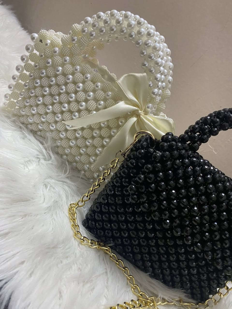 يتوفر جميع حقائب  اليدويه الجميله الصغار والكبار 

وباسعار مناسبه لجميع 🌹


**إذا كنت صاحب هذا الإعلان وتريد حذفه لأي سبب، رجاءا أرسل رسالة إلى الدعم الفني**