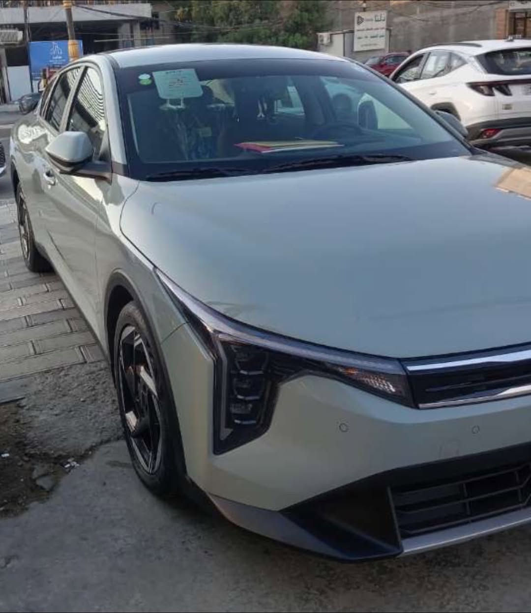 سلام عليكم للبيع او مراوس
K4 2025 بعده بضمان شركه سياره فول مكفوله كفاله عامه
سعر 185  بيه مجال ‭***********‬
