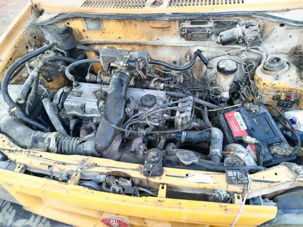 السلام عليكم سايبه 2012 سياره جاهزه من كل شيء كهربائيات شغاله ماكينه استوني مجفته سنويه ضايعه تعهد بيها من السرقه من العشائر سياره حلوه وخير من الله السعر 950,000 دينار عراقي شراي يتصل على الخط رجاء ***********
